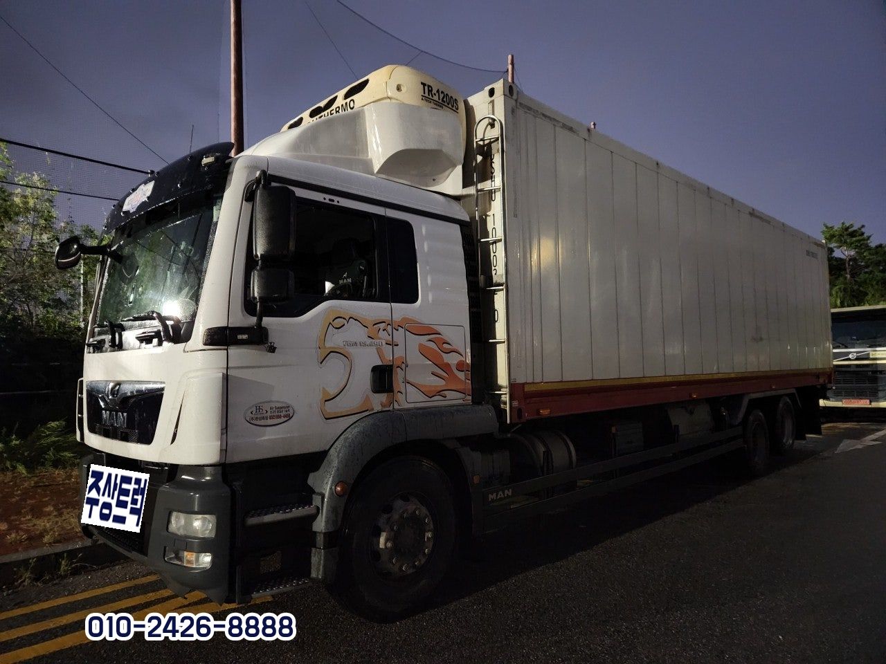 19년 만트럭 4.5톤 TGM 290 오토 후축 컨테이너 써브 냉동탑... 중고트럭 냉동탑차